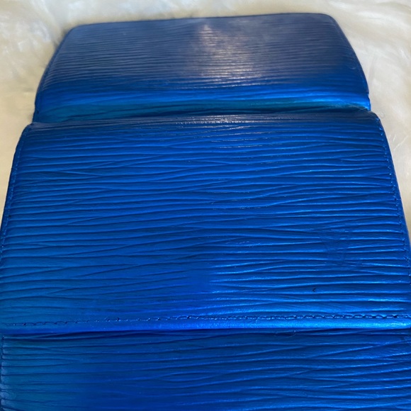 LV Blue Epi Porte Tresor Etui Trifold Wallet - Picture 6 of 7